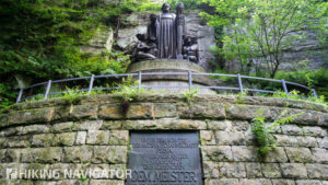 Malerweg Etappe 1: Richard-Wagner-Denkmal im Liebethaler Grund
